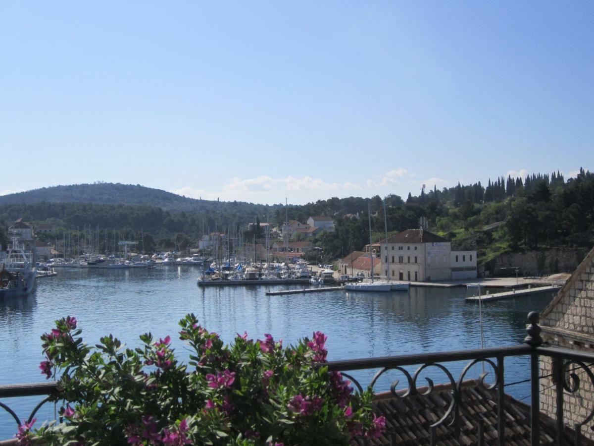 Villa Anna Milna  Esterno foto